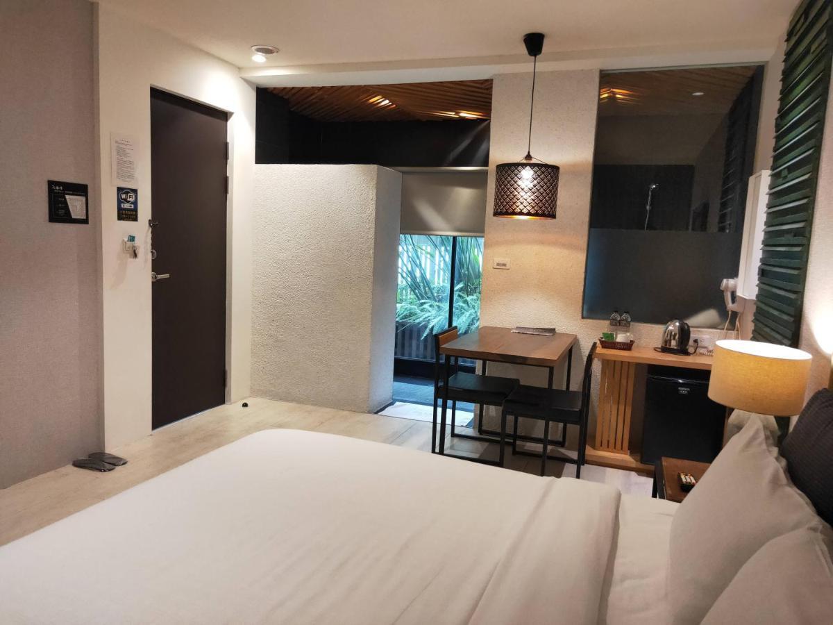 Pingtung Roppongi Motel מראה חיצוני תמונה