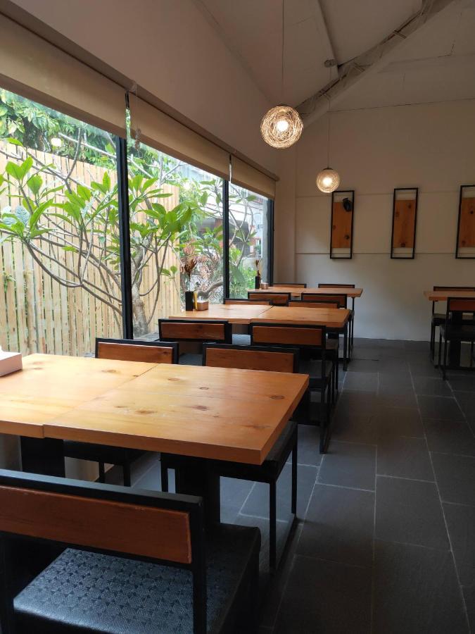 Pingtung Roppongi Motel מראה חיצוני תמונה